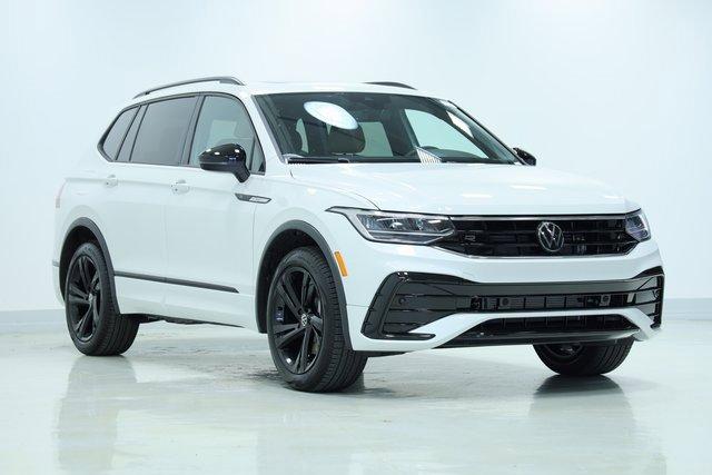 new 2024 Volkswagen Tiguan car, priced at $35,678