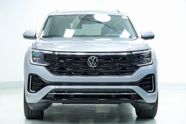 new 2025 Volkswagen Atlas car, priced at $49,374