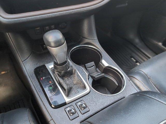 used 2018 Toyota Highlander car, priced at $21,000