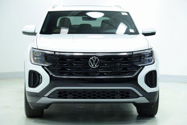 new 2025 Volkswagen Atlas Cross Sport car, priced at $42,437