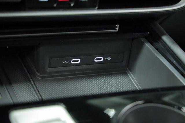 new 2025 Volkswagen Atlas car, priced at $44,129