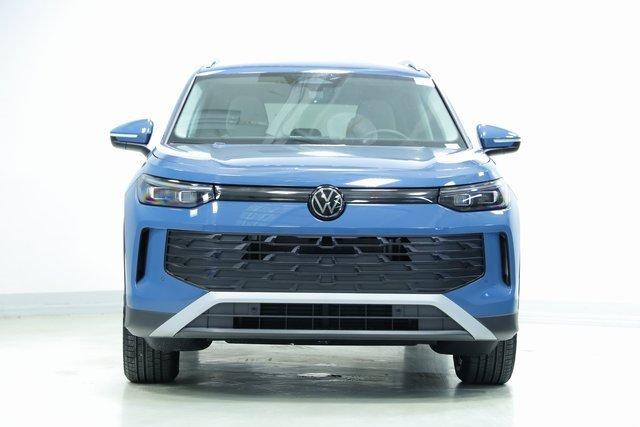 new 2025 Volkswagen Tiguan car, priced at $33,931
