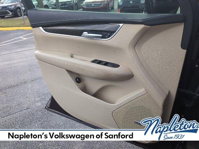 used 2017 Cadillac XT5 car, priced at $13,500