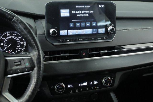 used 2022 Mitsubishi Outlander car, priced at $19,400