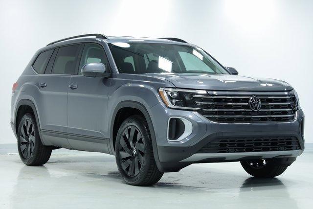 new 2024 Volkswagen Atlas car, priced at $40,946