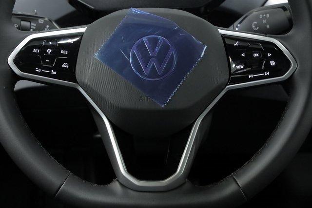 new 2025 Volkswagen ID.4 car, priced at $52,284
