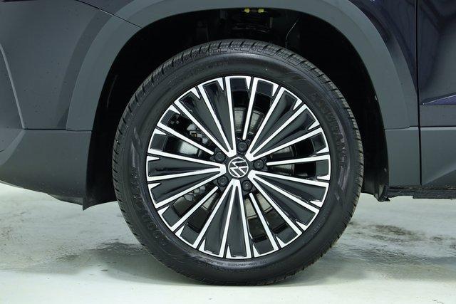 new 2025 Volkswagen Taos car, priced at $25,138