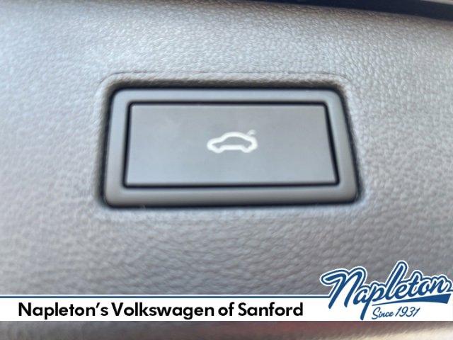 new 2024 Volkswagen Tiguan car, priced at $33,853