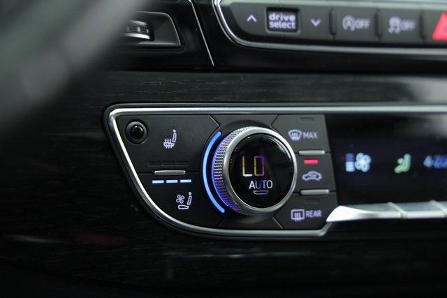 used 2019 Audi Q7 car, priced at $23,900