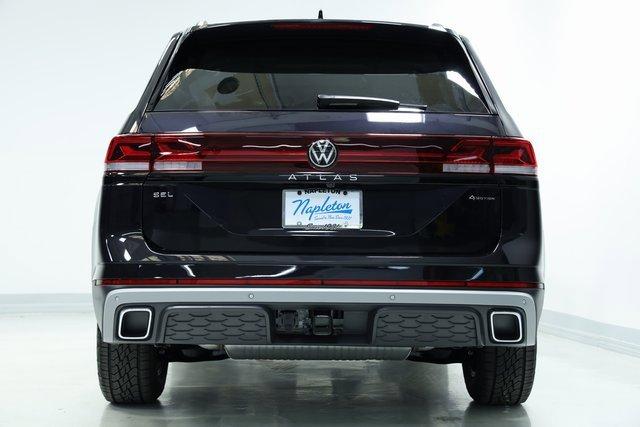 new 2024 Volkswagen Atlas car, priced at $44,999