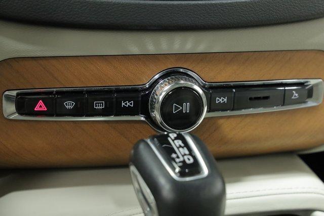 used 2020 Volvo XC90 car, priced at $27,300
