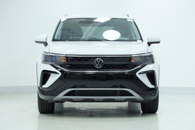 new 2024 Volkswagen Taos car, priced at $28,226