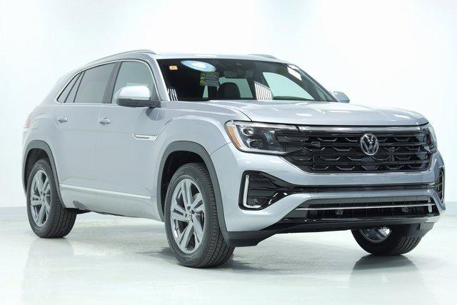 new 2024 Volkswagen Atlas Cross Sport car, priced at $43,756