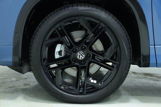 new 2025 Volkswagen Tiguan car, priced at $36,790