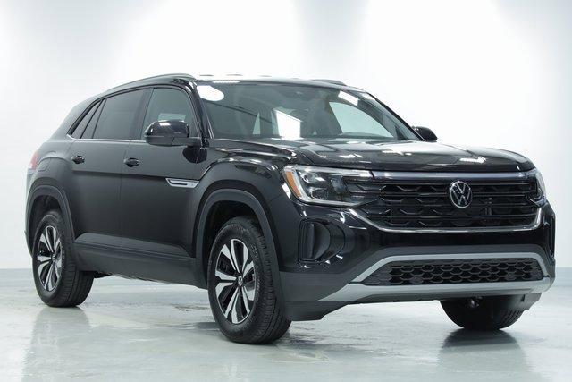 new 2026 Volkswagen Atlas Cross Sport car, priced at $39,376