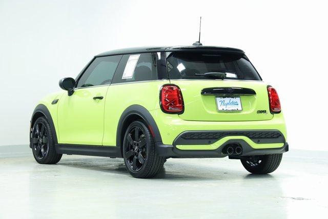 used 2023 MINI Hardtop car, priced at $26,500