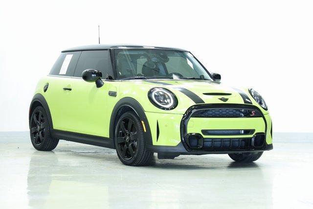 used 2023 MINI Hardtop car, priced at $26,500