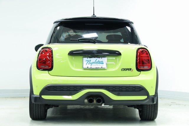 used 2023 MINI Hardtop car, priced at $26,500