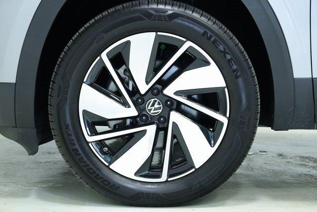 used 2024 Volkswagen Atlas car, priced at $32,450