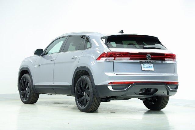 new 2025 Volkswagen Atlas Cross Sport car, priced at $42,437