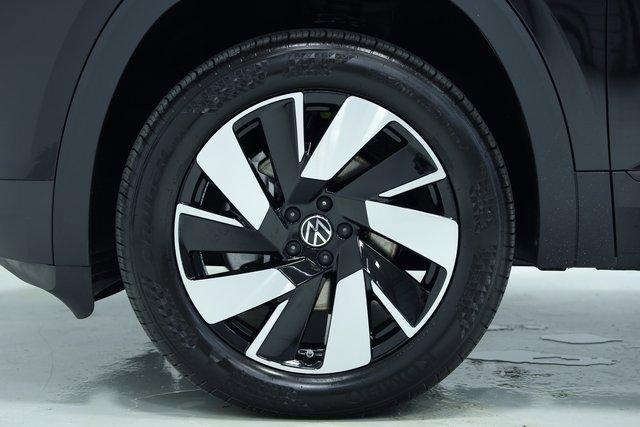used 2024 Volkswagen Atlas Cross Sport car, priced at $28,200