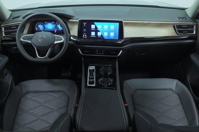 new 2024 Volkswagen Atlas car, priced at $40,956
