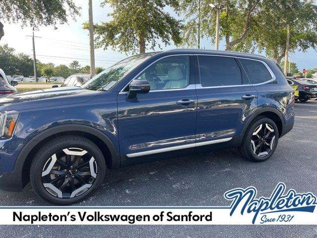 used 2023 Kia Telluride car, priced at $33,500