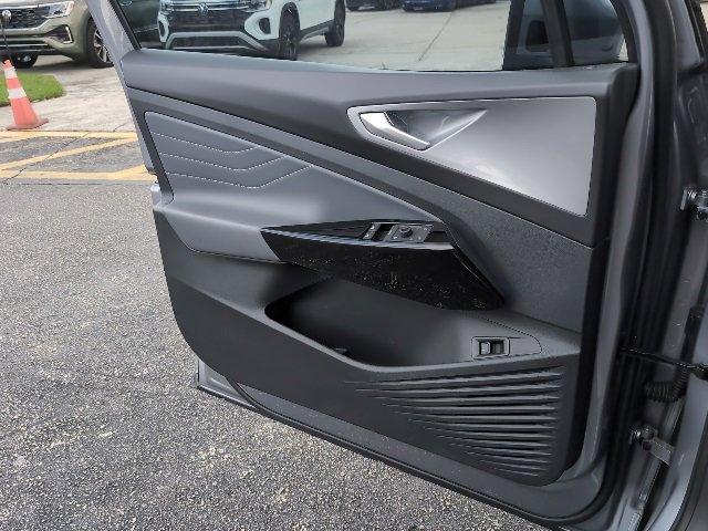 used 2023 Volkswagen ID.4 car, priced at $25,850