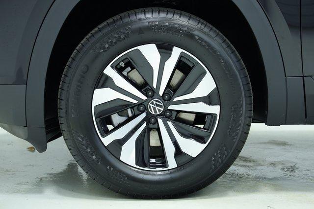 new 2025 Volkswagen Atlas car, priced at $37,509