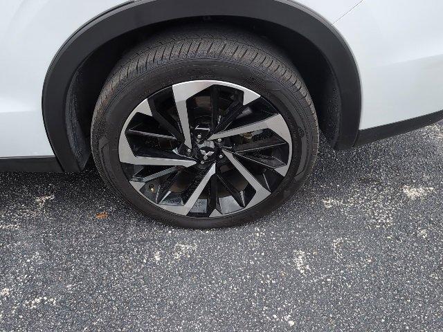 used 2024 Mitsubishi Outlander car, priced at $23,500