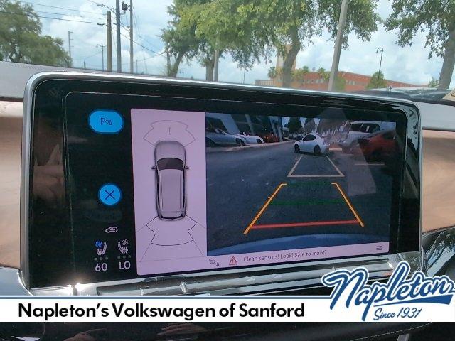 used 2024 Volkswagen Atlas car, priced at $30,675