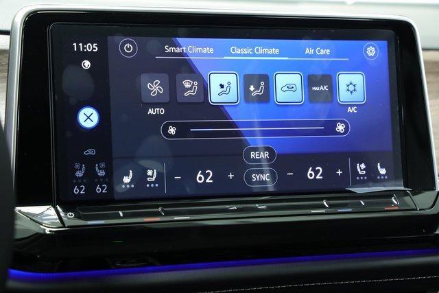 new 2025 Volkswagen Atlas car, priced at $52,703