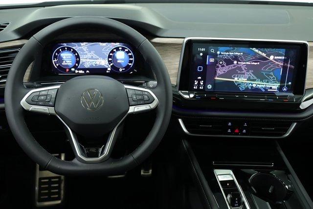new 2025 Volkswagen Atlas car, priced at $52,703