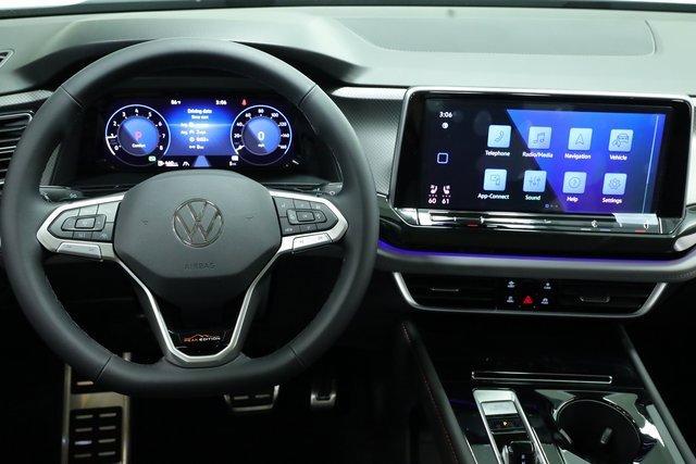 new 2025 Volkswagen Atlas car, priced at $42,973