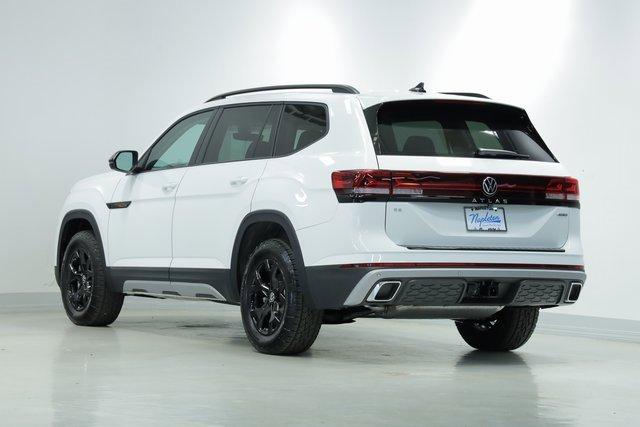 new 2025 Volkswagen Atlas car, priced at $42,973