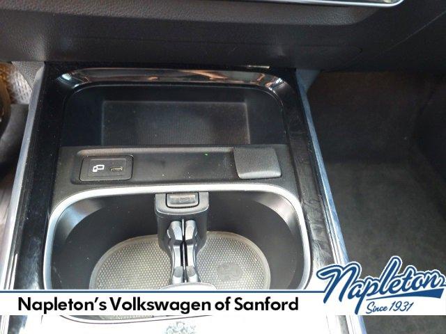 used 2021 Mercedes-Benz GLB 250 car, priced at $23,750