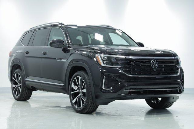 new 2025 Volkswagen Atlas car, priced at $49,943