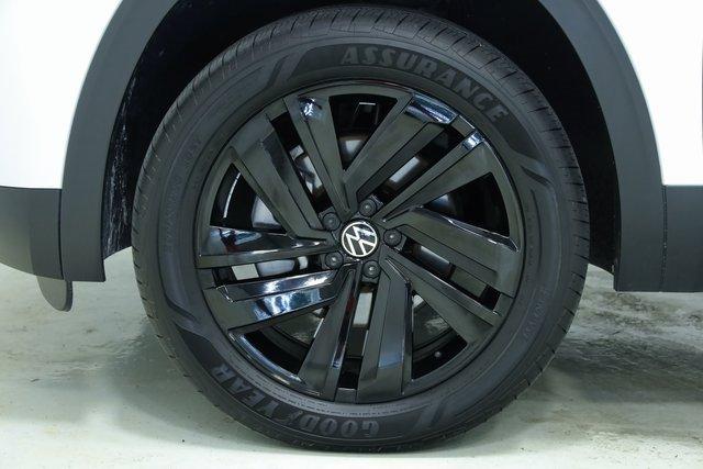 used 2023 Volkswagen Atlas Cross Sport car, priced at $25,850