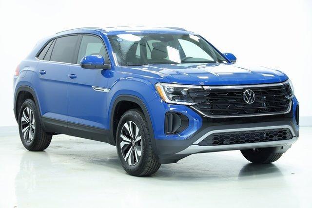 new 2025 Volkswagen Atlas Cross Sport car, priced at $35,428