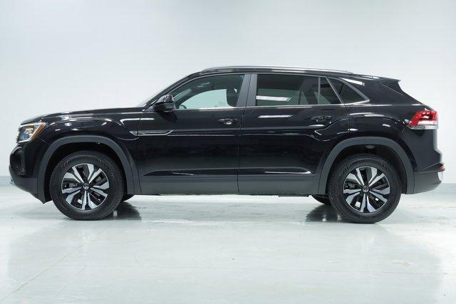 new 2025 Volkswagen Atlas Cross Sport car, priced at $35,428