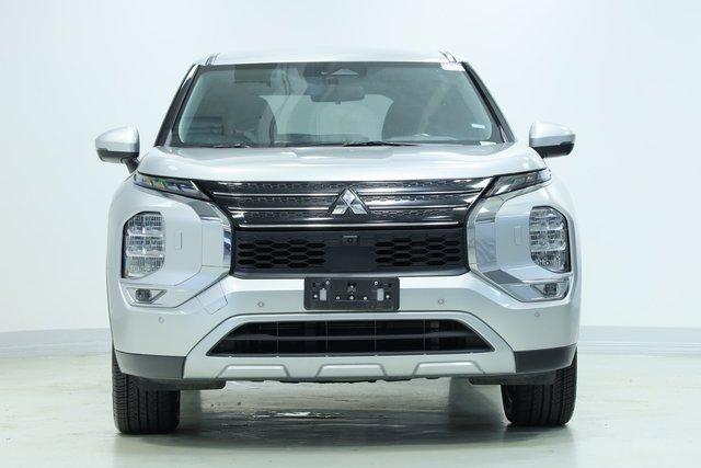 used 2023 Mitsubishi Outlander car, priced at $23,000