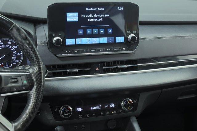 used 2023 Mitsubishi Outlander car, priced at $23,000