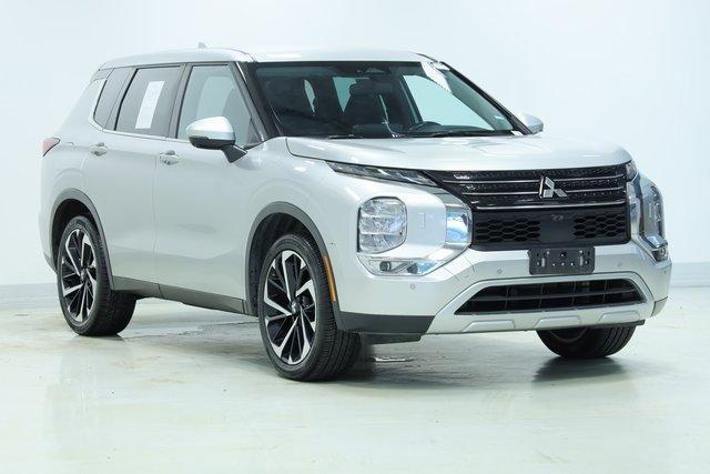 used 2023 Mitsubishi Outlander car, priced at $23,000