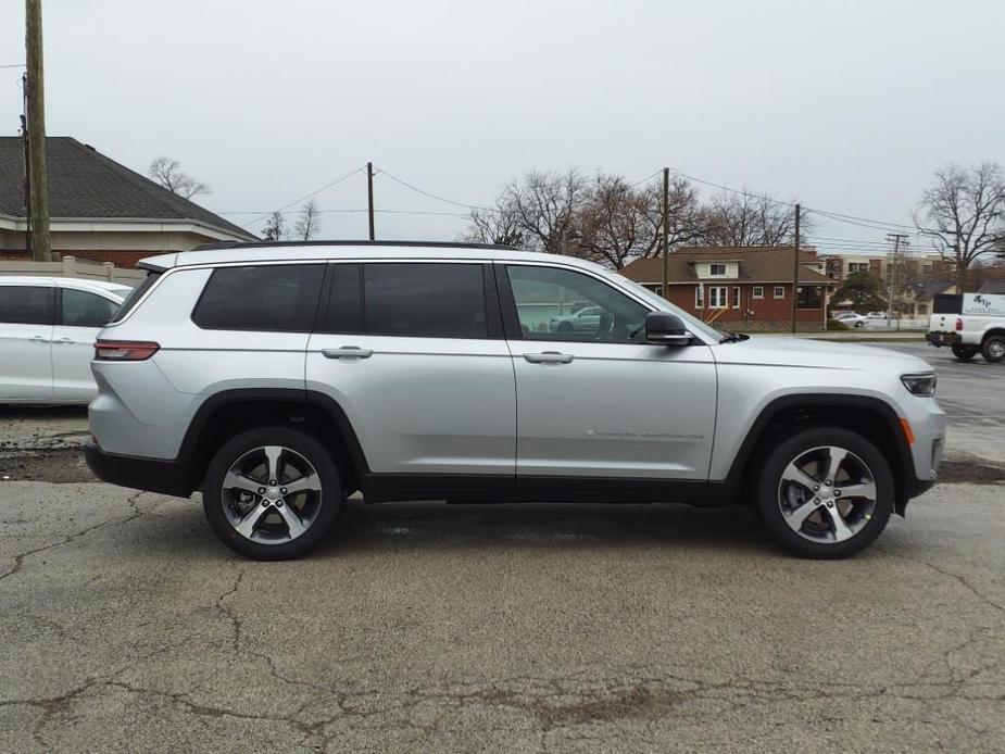 new 2024 Jeep Grand Cherokee L car, priced at $46,535