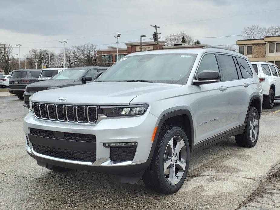 new 2024 Jeep Grand Cherokee L car, priced at $46,535