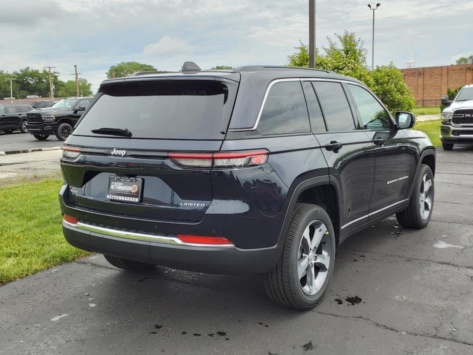 new 2024 Jeep Grand Cherokee car, priced at $43,935