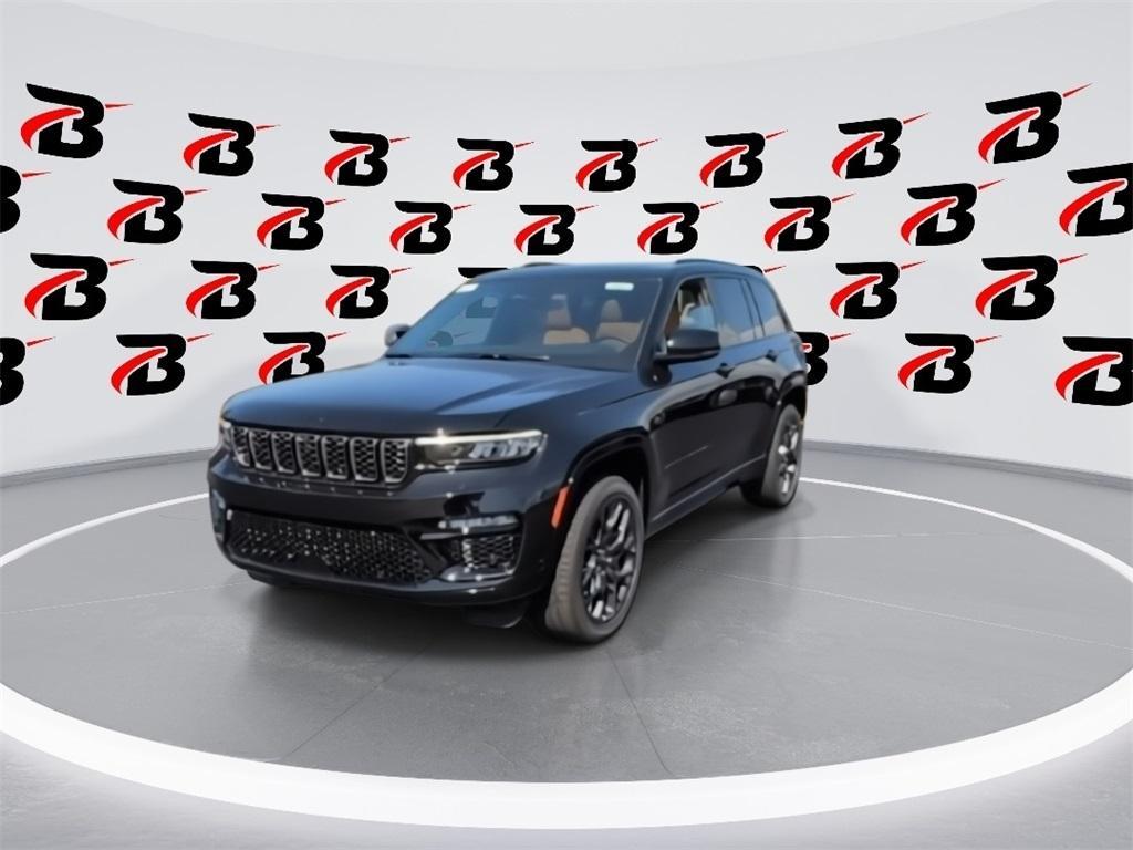 new 2025 Jeep Grand Cherokee car, priced at $60,281