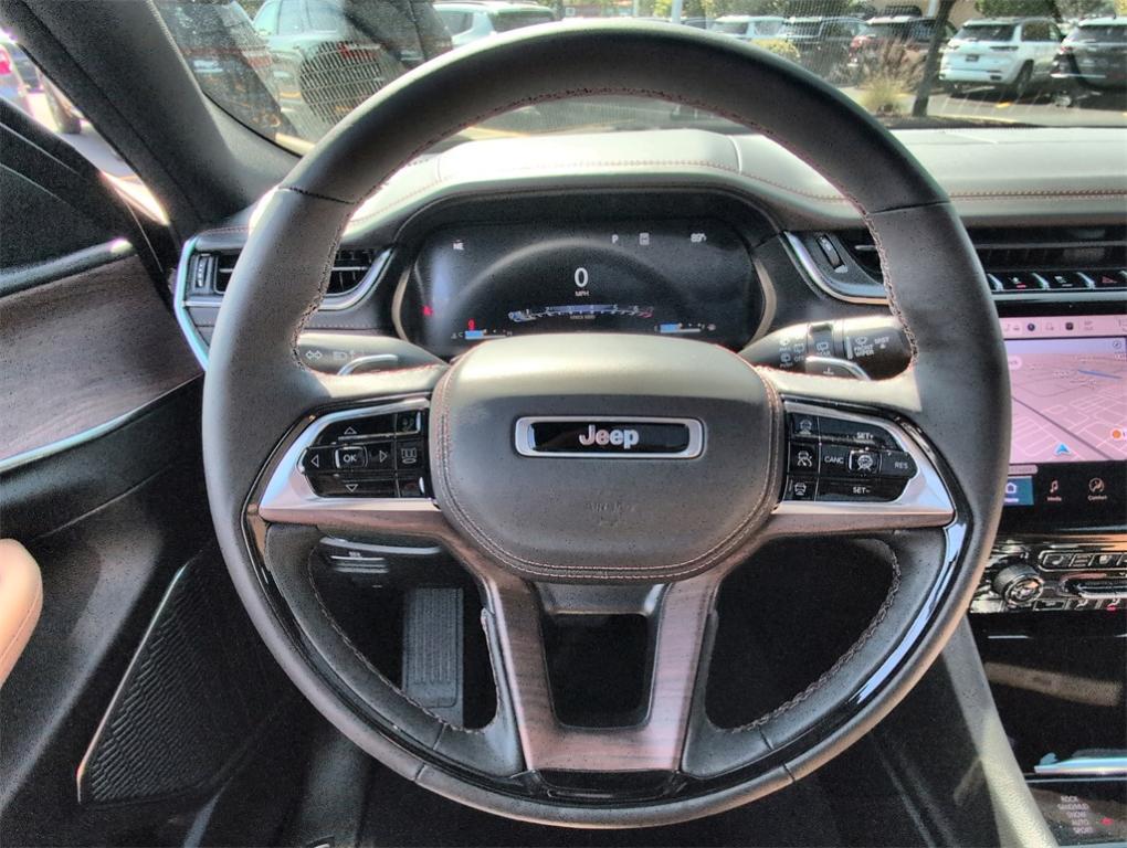 new 2025 Jeep Grand Cherokee car, priced at $60,281