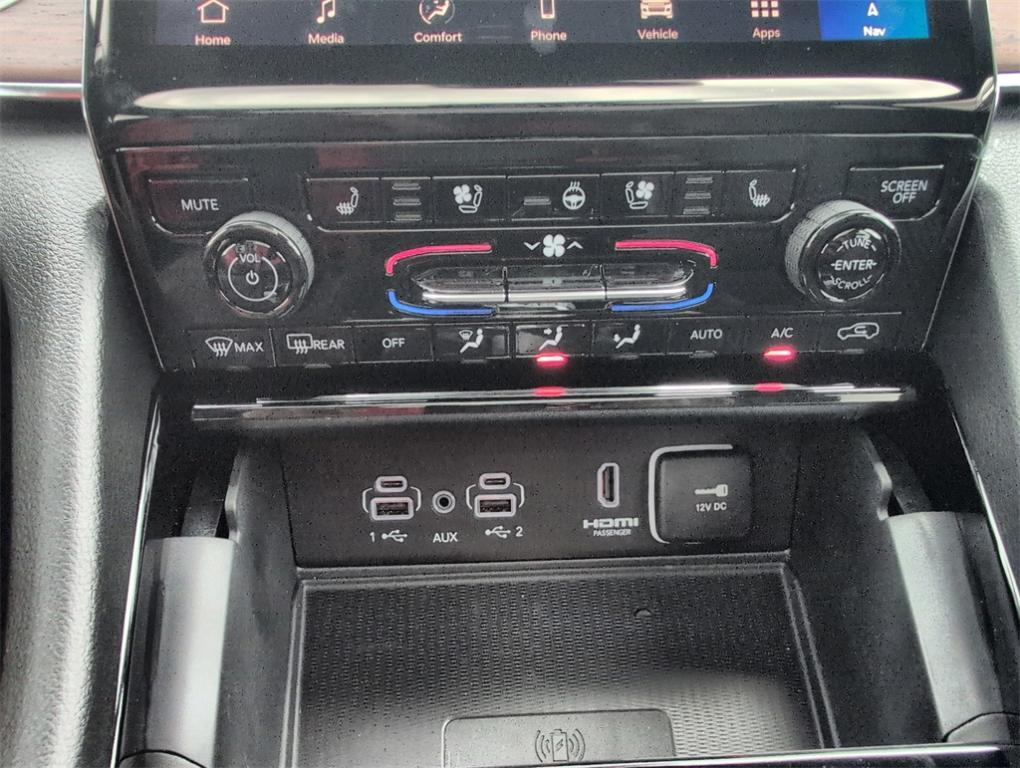 new 2025 Jeep Grand Cherokee car, priced at $59,147