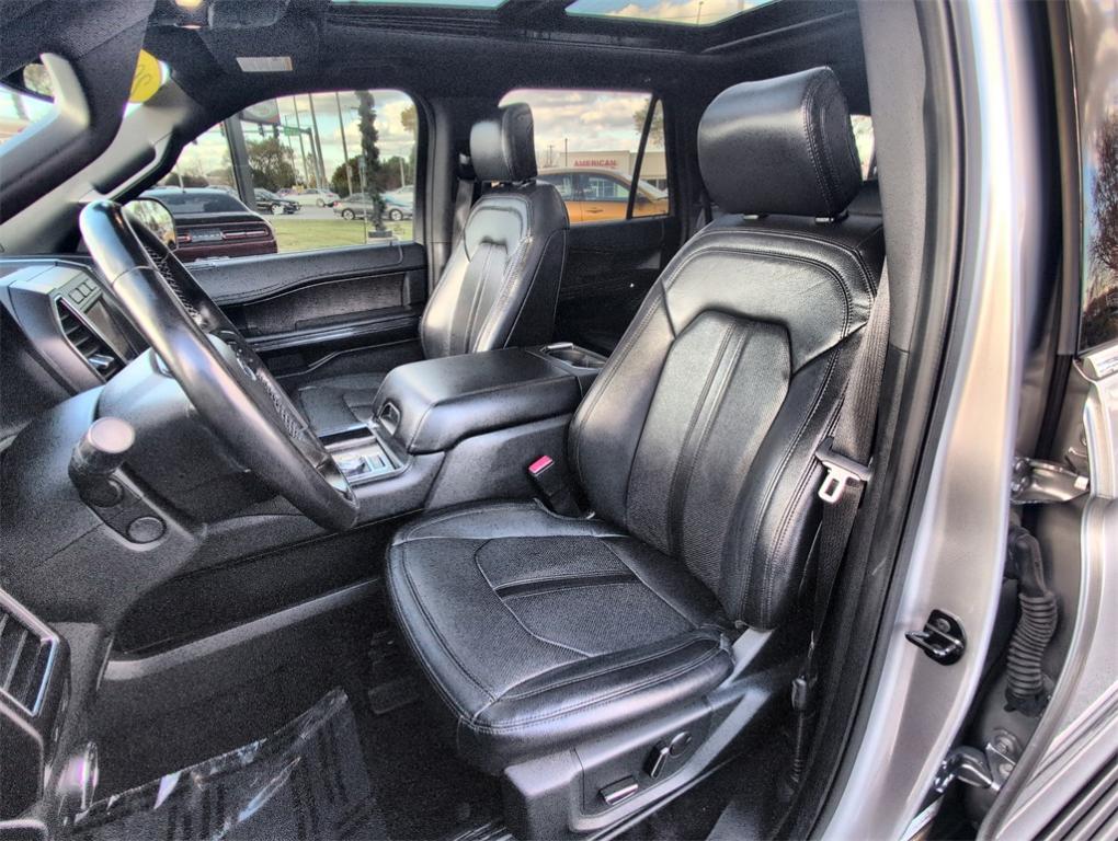 used 2020 Ford Expedition Max car, priced at $33,189